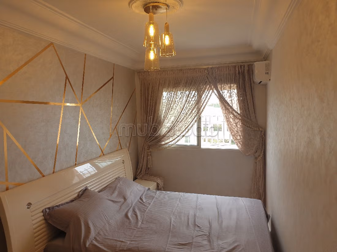 Affitto di un bellissimo appartamento a Beausite. 2 camere. Arredato