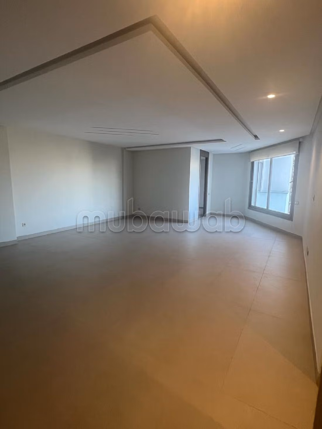 Splendido appartamento in affitto a Oasis. Superficie di 120 m². 