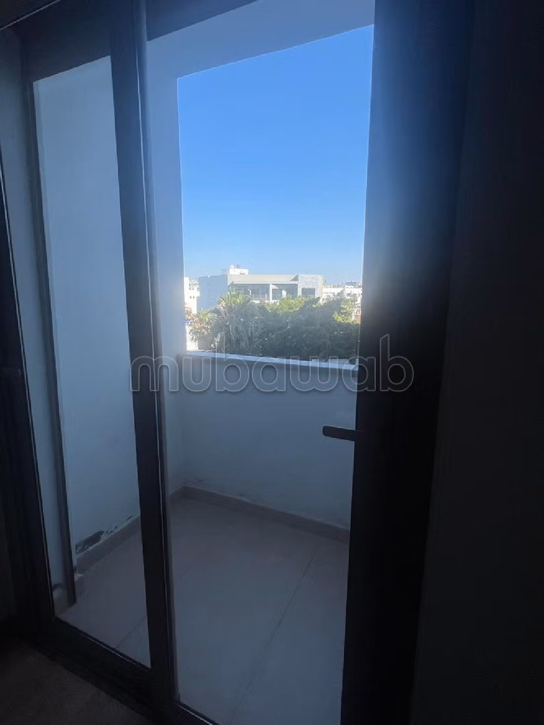 Splendido appartamento in affitto a Oasis. Superficie di 120 m². 