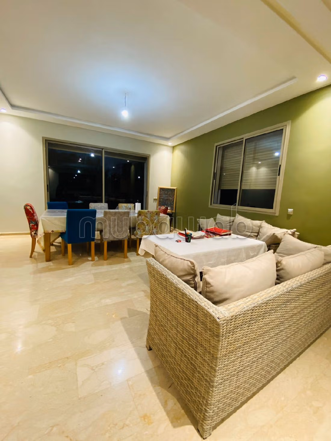 Fattoria in vendita. Superficie 13500 m². Protezione 24 ore su 24