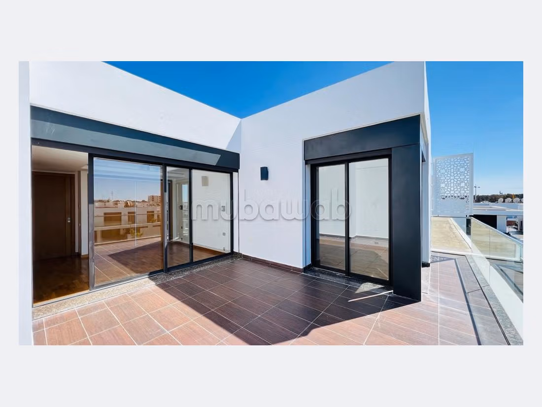 Penthouse neuf en location a l orangeraie souissi