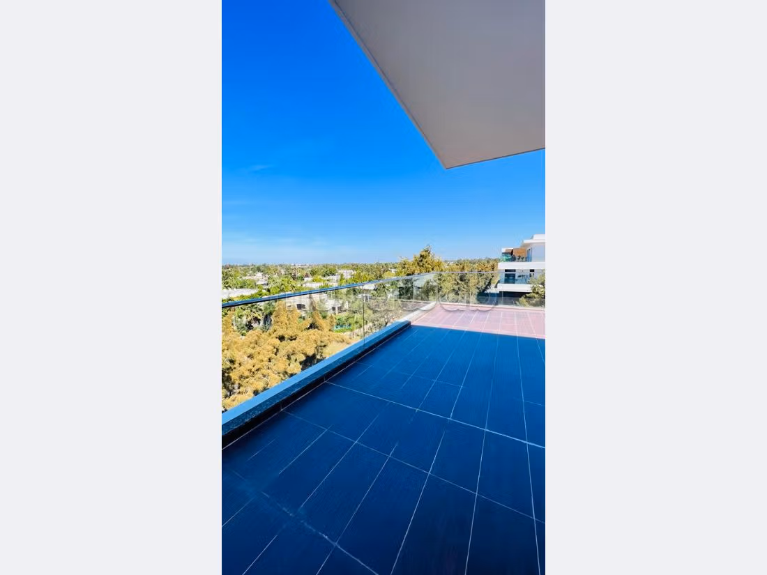 Penthouse neuf en location a l orangeraie souissi