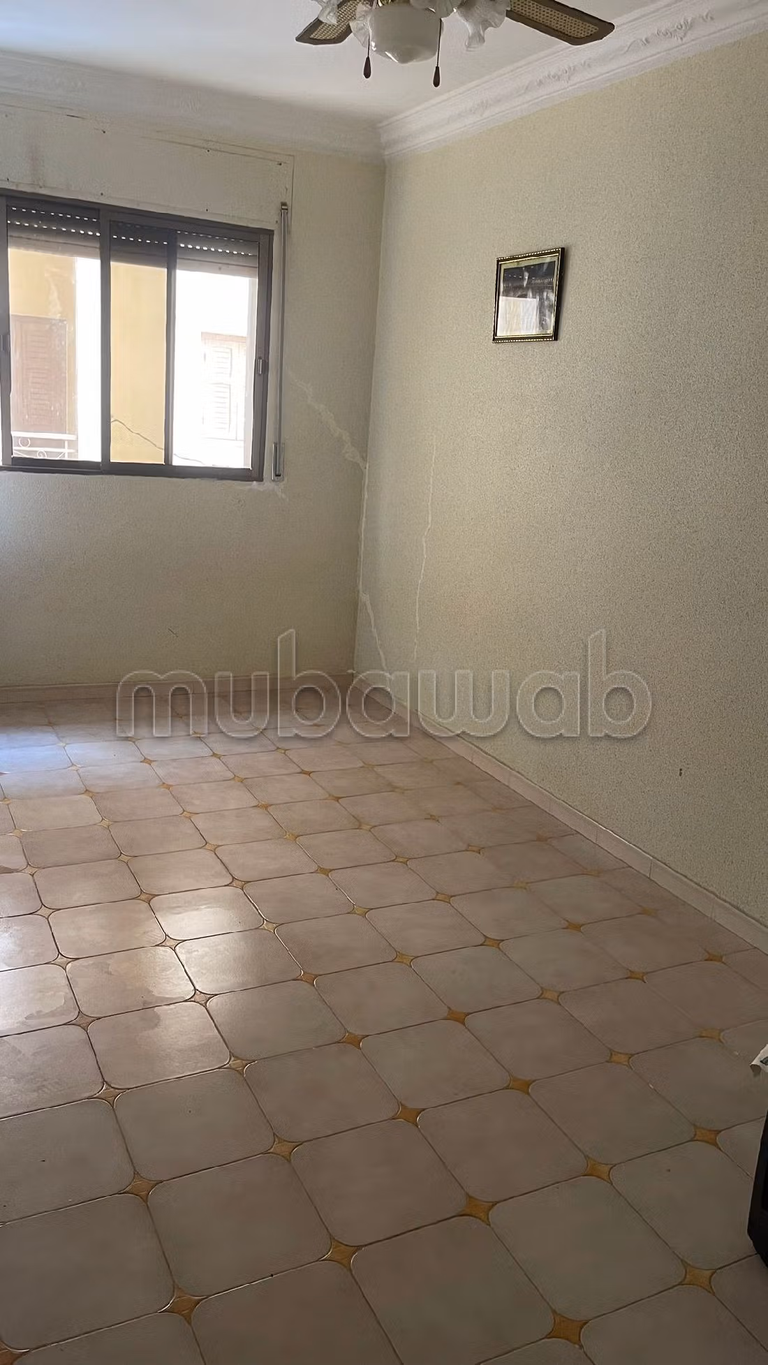 Very nice house for sale in Centre ville. 4 beautiful rooms. Well furnished