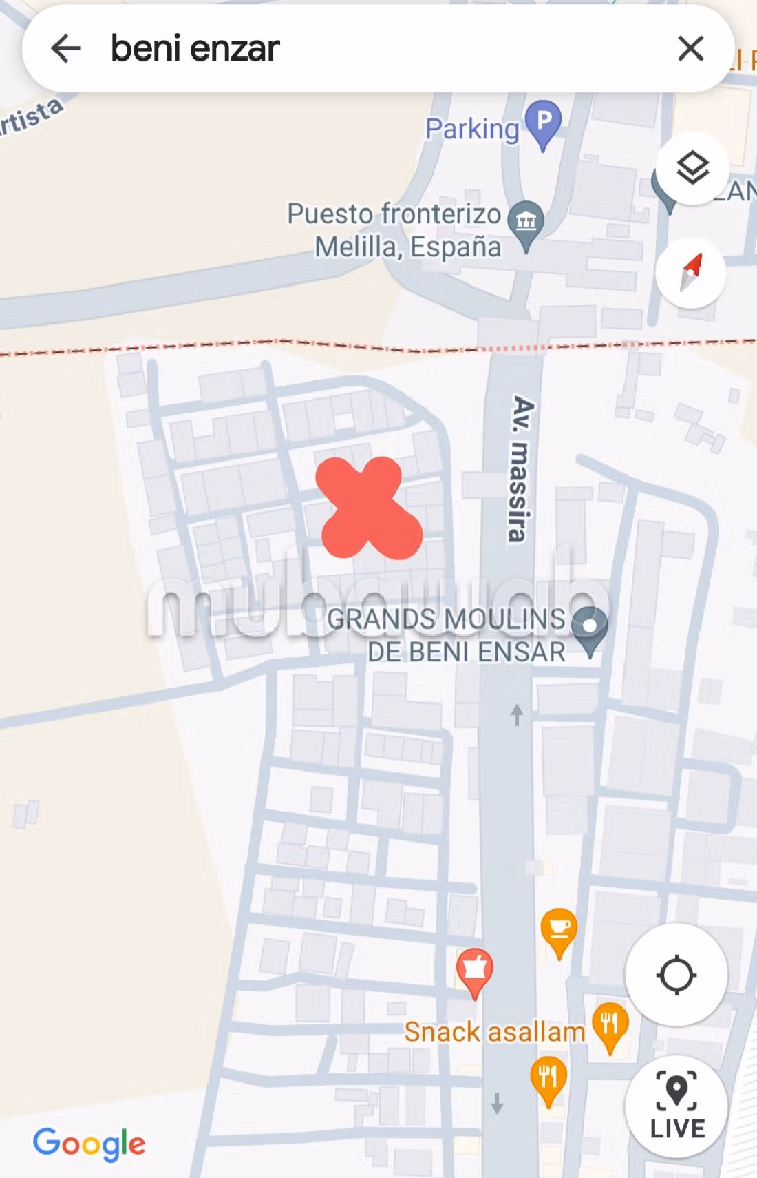 Very nice house for sale in Centre ville. 4 beautiful rooms. Well furnished