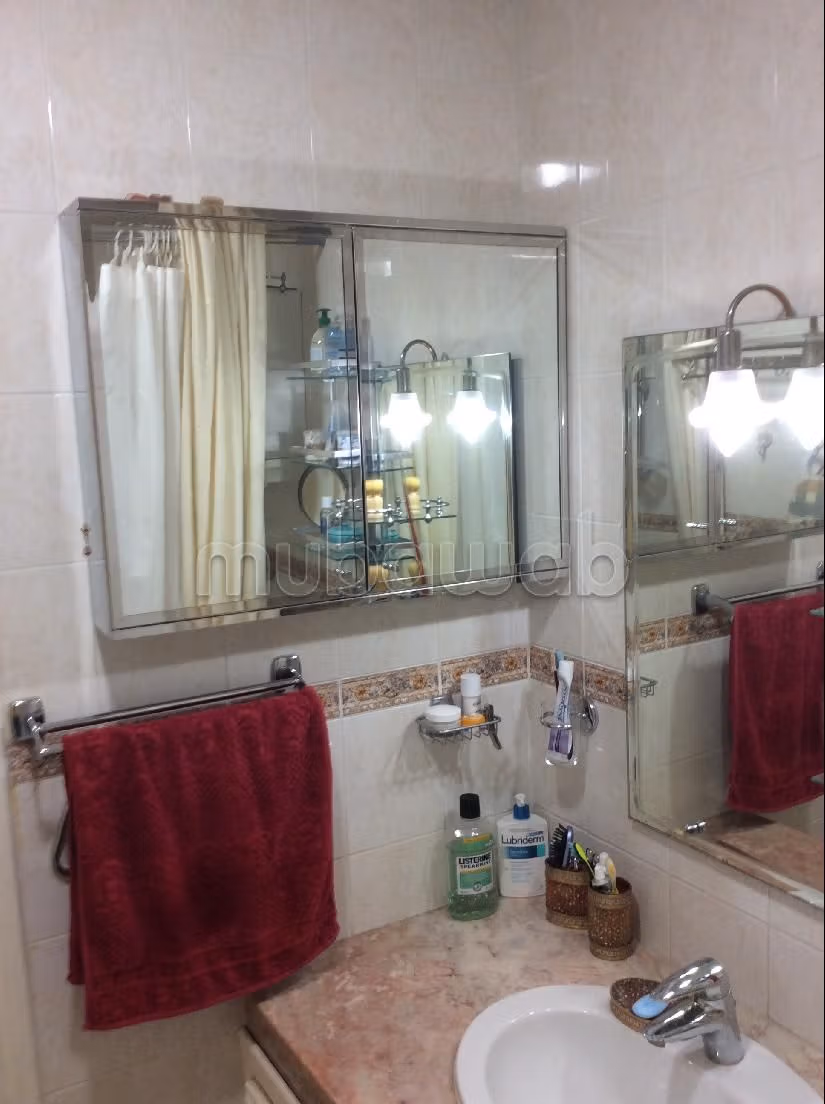 شقة رائعة للبيع ب ناد  ONICL. المساحة 100 م². مفروشة. 