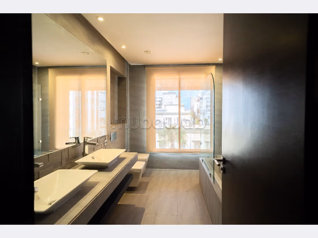 Find an apartment to buy in Gauthier. 3 lovely rooms. Attic