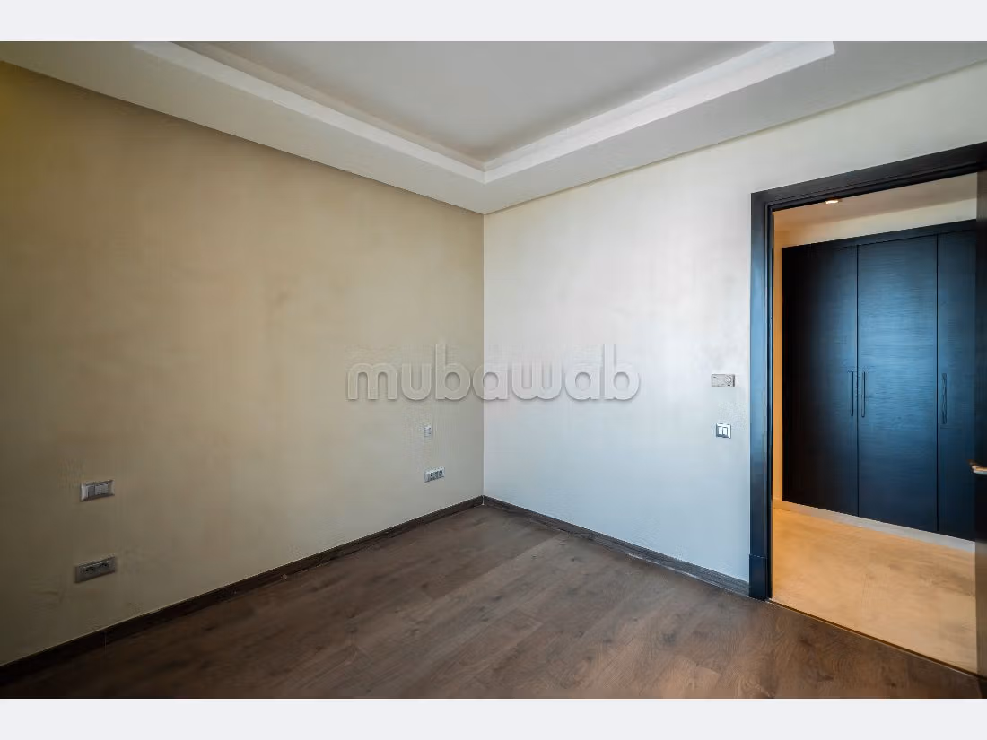 Find an apartment to buy in Gauthier. 3 lovely rooms. Attic