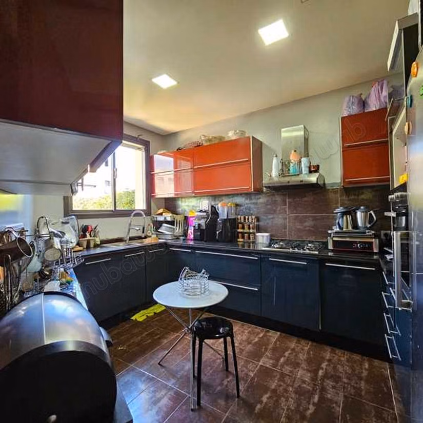 Villa à Vendre de 398.0 m² à Dar Bouazza,
Tamaris2