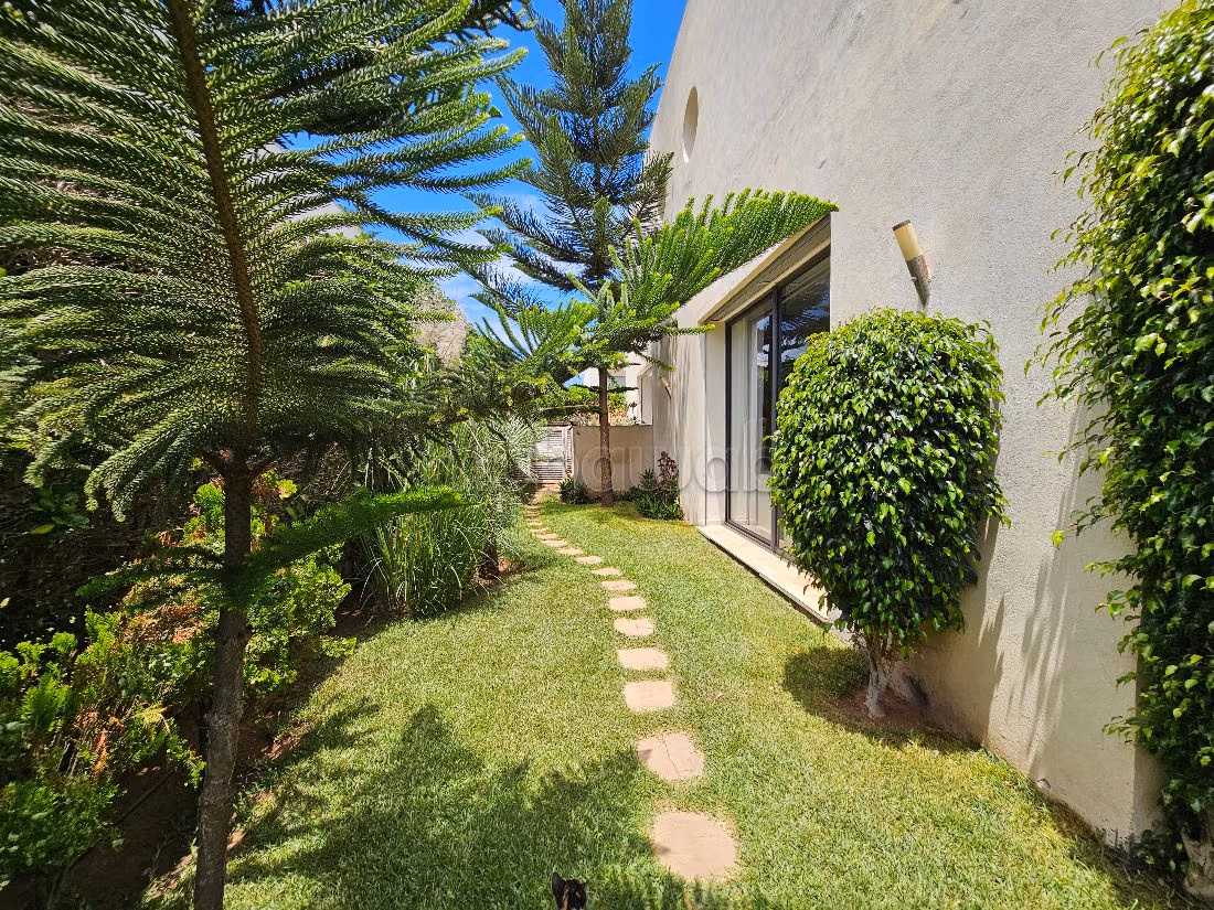Villa for Sale of 398.0 m² in Dar Bouazza, Tamaris2