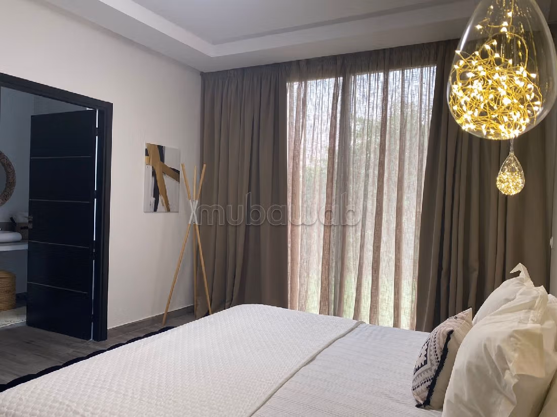 Eccezionale villa in vendita a Route de l'Ourika. Superficie 450 m². Posto auto e giardino