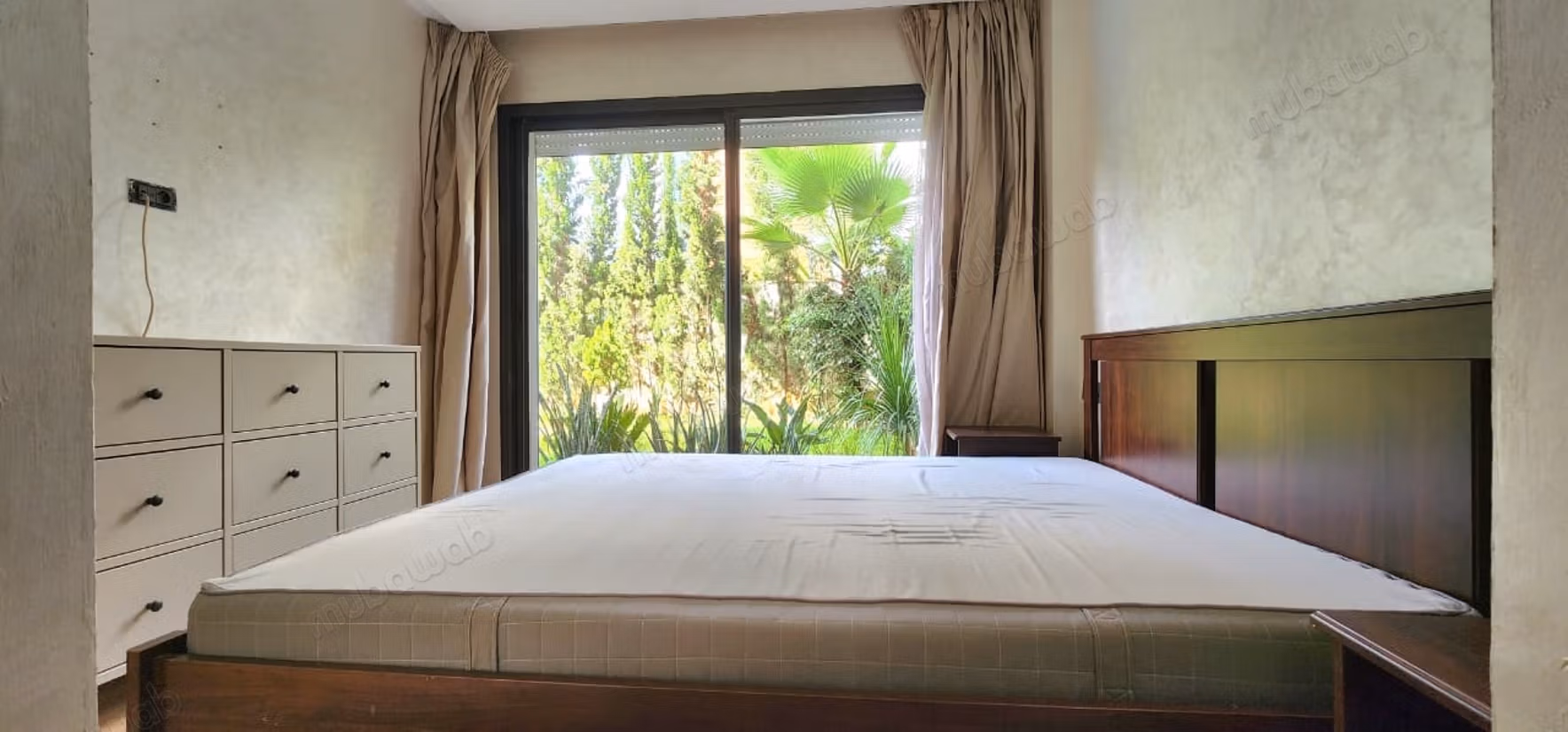 Appartement avec Jardin et Piscine
