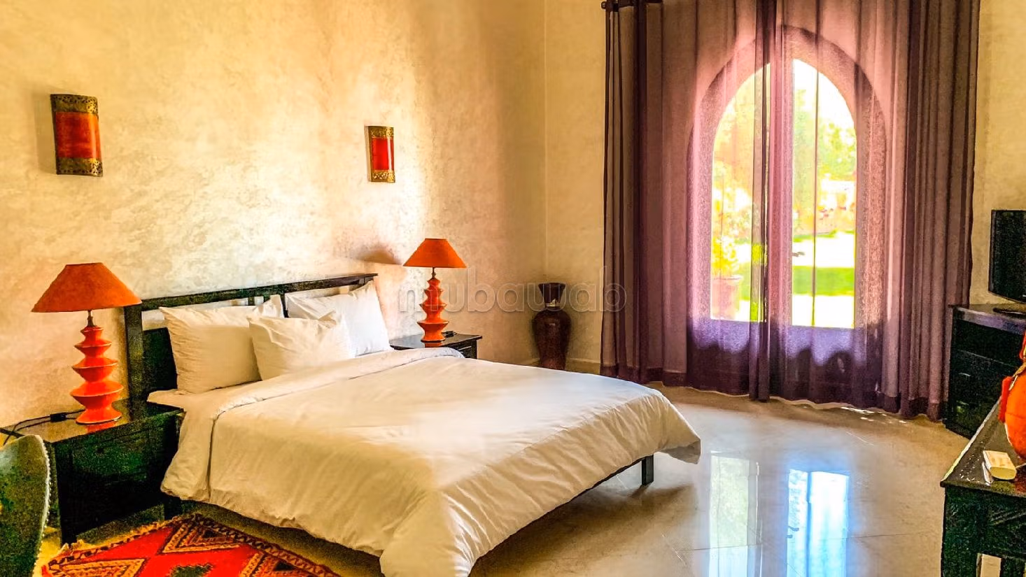 Villa's en luxe woningen te koop in Route de Fez. 8 Ruimtes. Verstevigde deur en verwarming