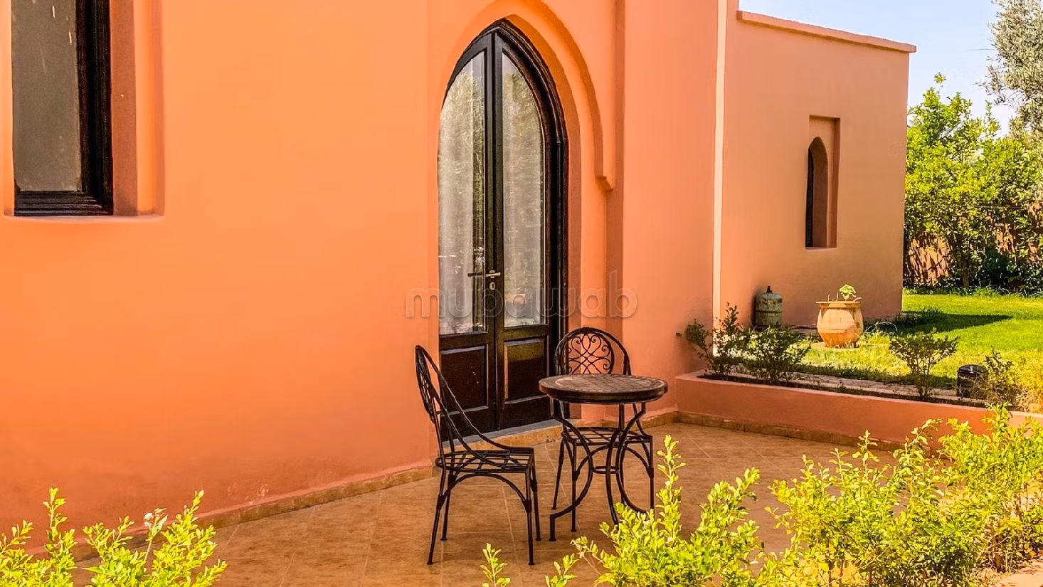 Villa's en luxe woningen te koop in Route de Fez. 8 Ruimtes. Verstevigde deur en verwarming