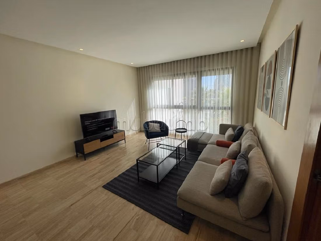 Bel appartement à casa finance city