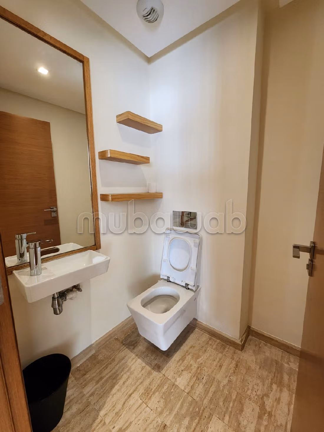 Bel appartement à casa finance city