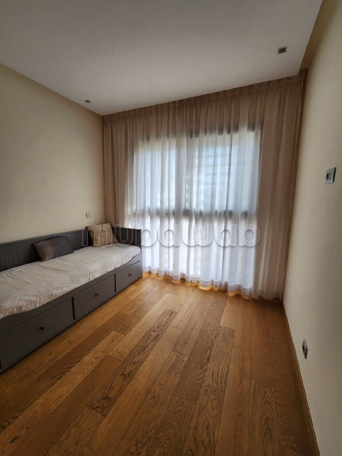 Bel appartement à casa finance city