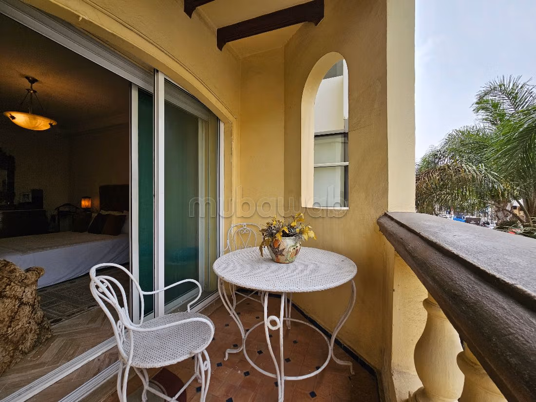 Appartamento in vendita a Maârif. 6 locali. Terrazzo e garage