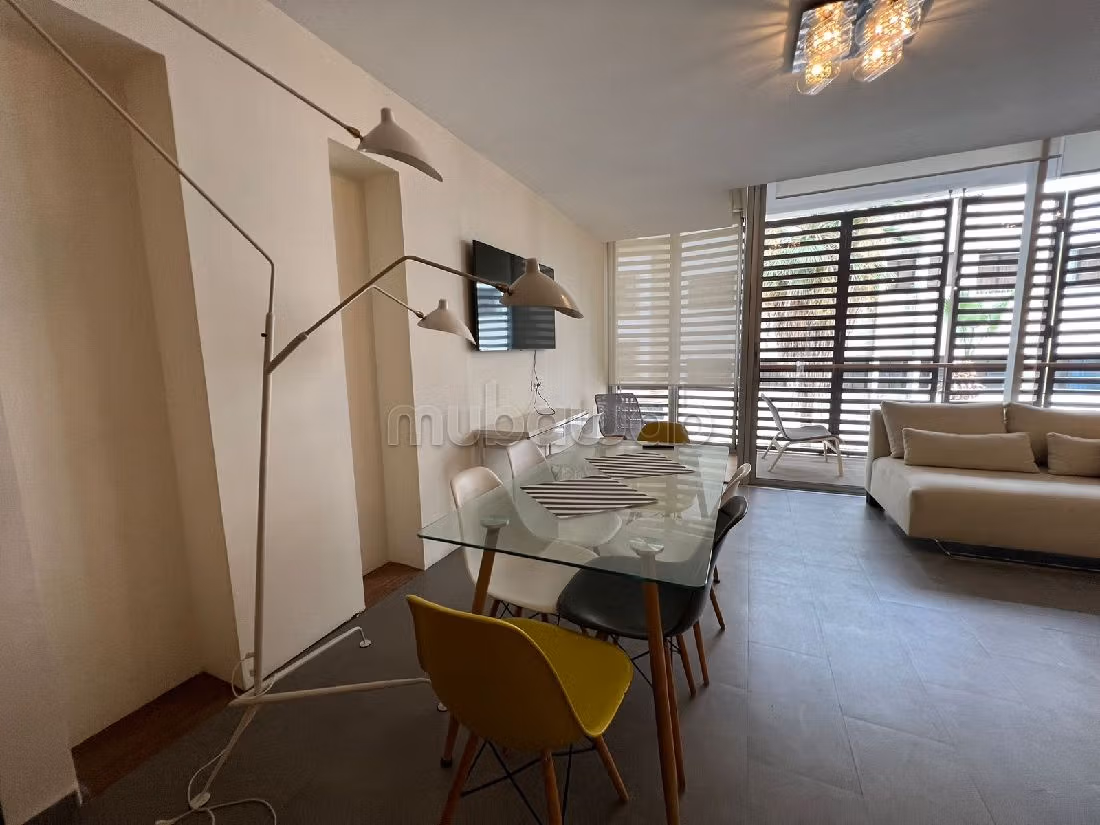 Appartement à louer à Gauthier. 3 pièces. Porte blindée, sécurité