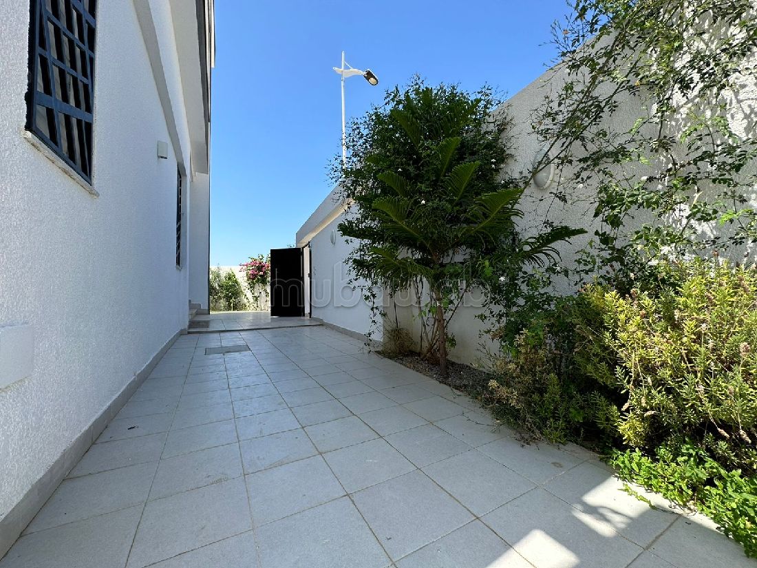 Un coquet RDC d'une villa