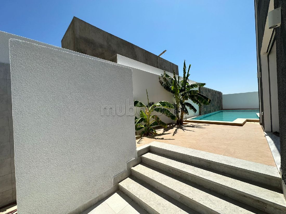 Un coquet RDC d'une villa