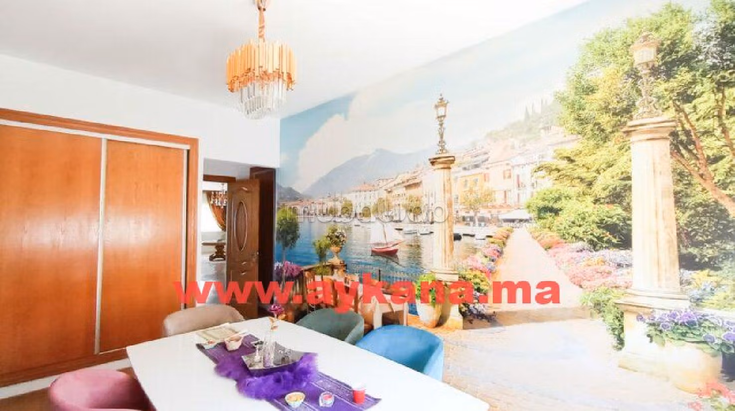 شقة رائعة للبيع بحسّان - وسط المدينة. المساحة الكلية 112 م². مع المرآب والمصعد. 