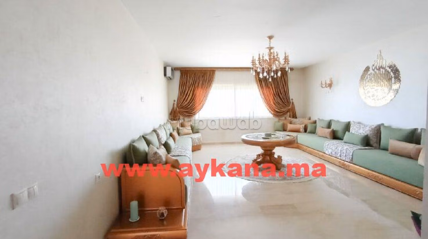 شقة رائعة للبيع بحسّان - وسط المدينة. المساحة الكلية 112 م². مع المرآب والمصعد. 