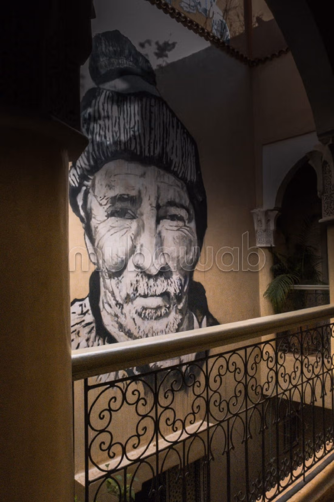 Sontuoso riad in affitto a Kbour Chou. Superficie di 220 m². Salotto marocchino, sistema di sicurezza.