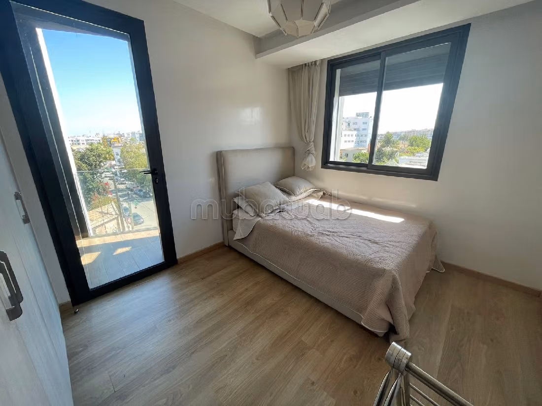 Affitto di uno splendido appartamento a Oasis. 3 ampi locali. Ammobiliato