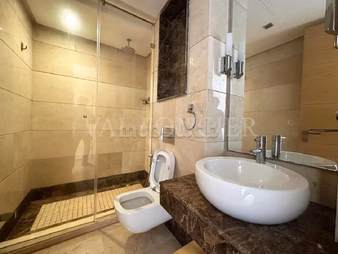 Location magnifique villa front de Golf 5 suites 1000m2, Bouskoura ville verte