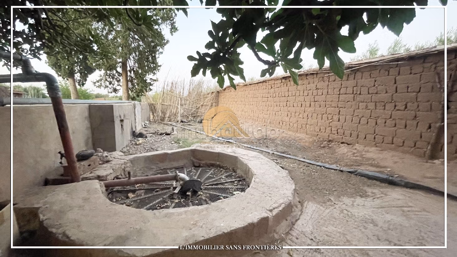 Nice farm for sale in Route de Fez. Area of 42410 m²