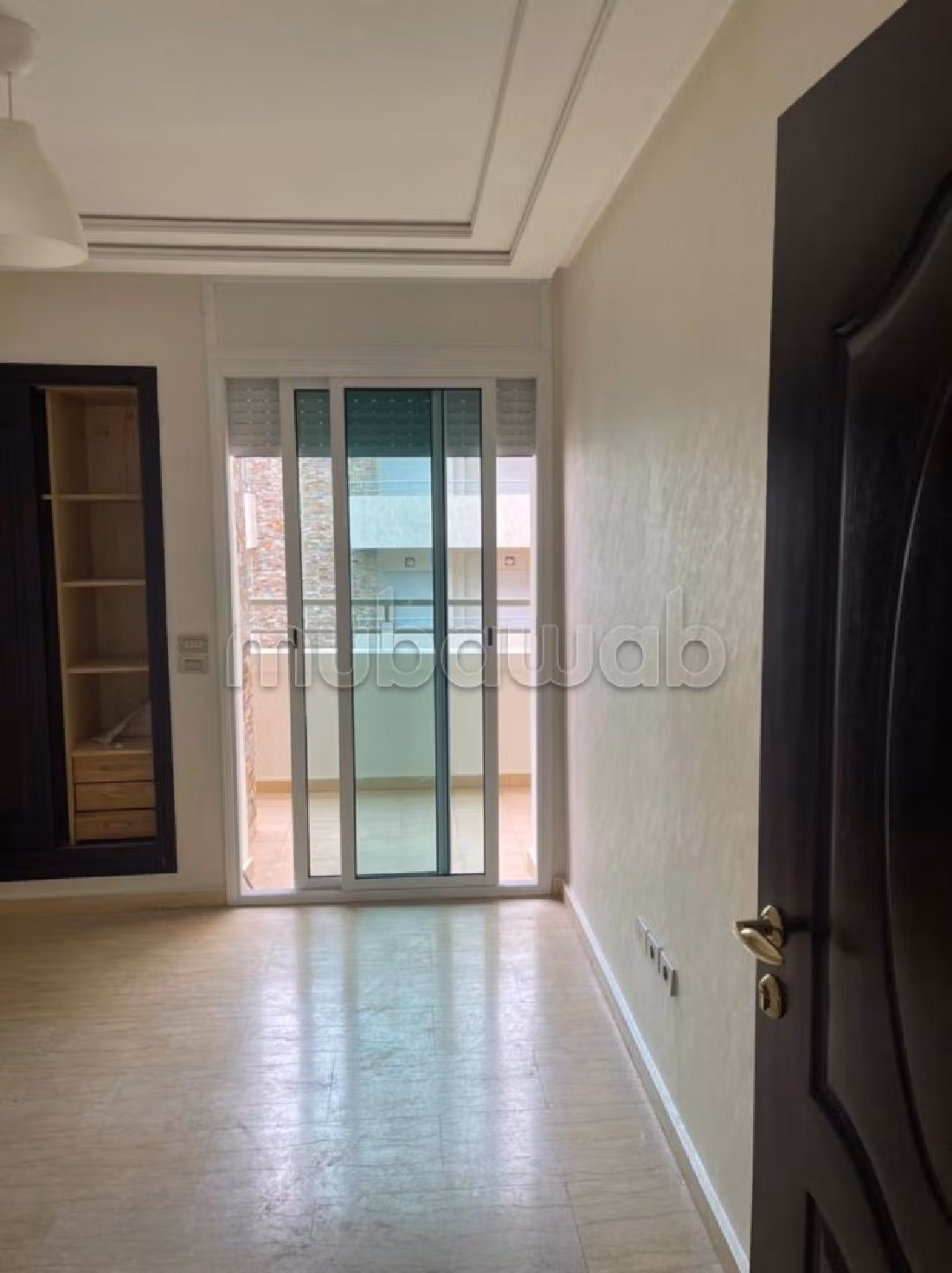 Apartment to purchase in Lissasfa. 2 large rooms. Lift and terrace.