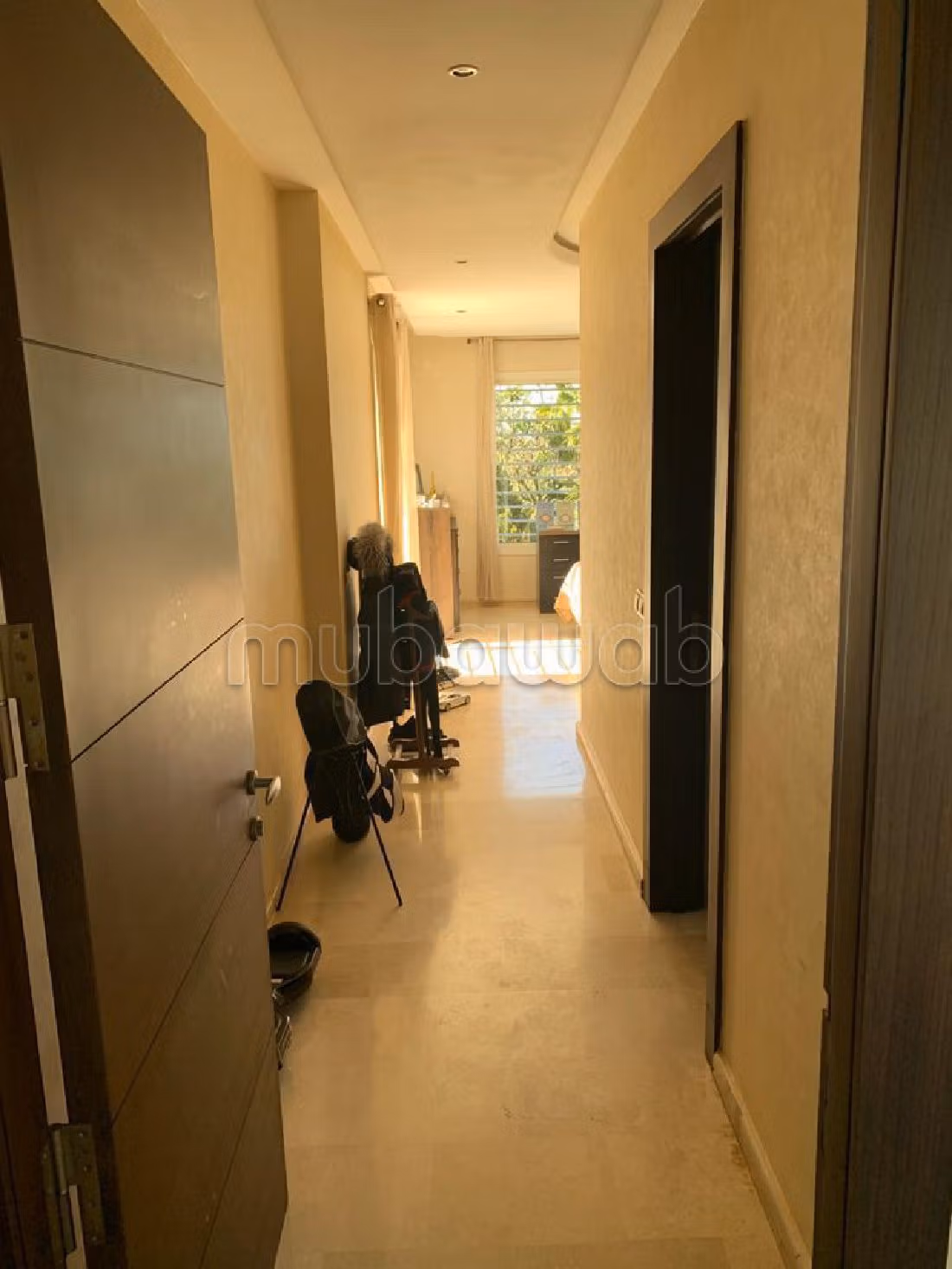 Villa's en luxe woningen beschikbaar in Souissi. 5 Ruimtes. Met lift en tuin. 