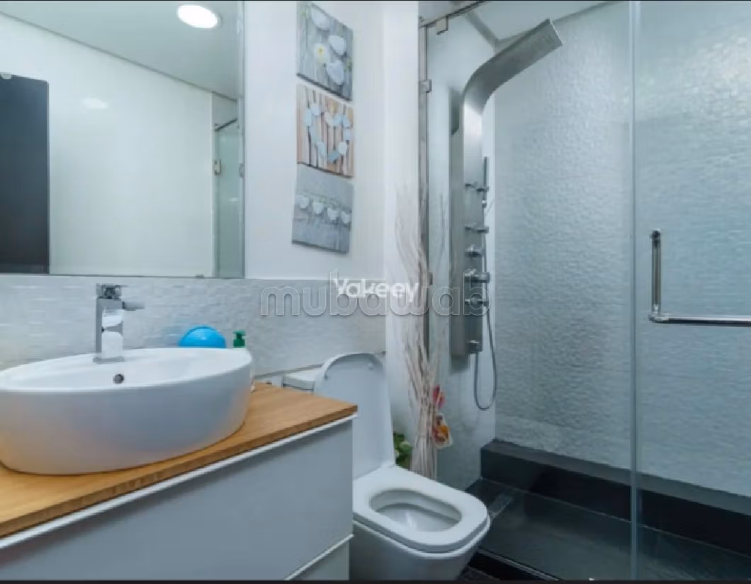 Appartement à vendre à La Gironde. 3 chambres. Meublé