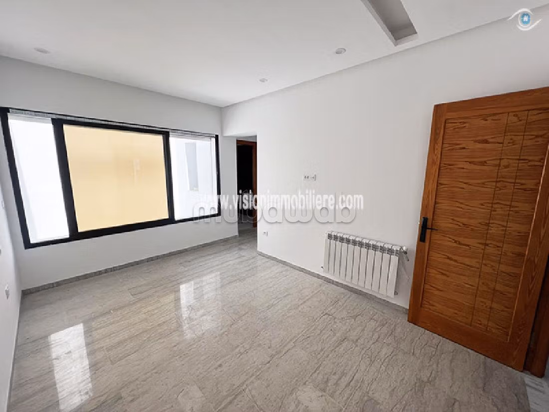 Eccezionale villa in vendita a Hammamet. 5 locali. Terrazzo e giardino. 