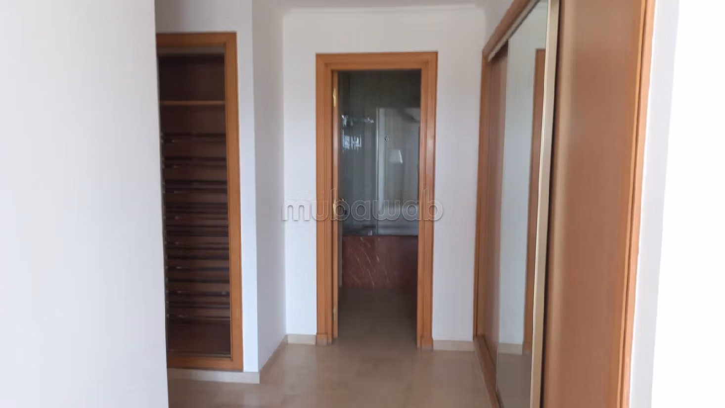 Villa's en luxe woningen om te huren in Racine. 3 Slaapkamers. Zwembad en open haard. 