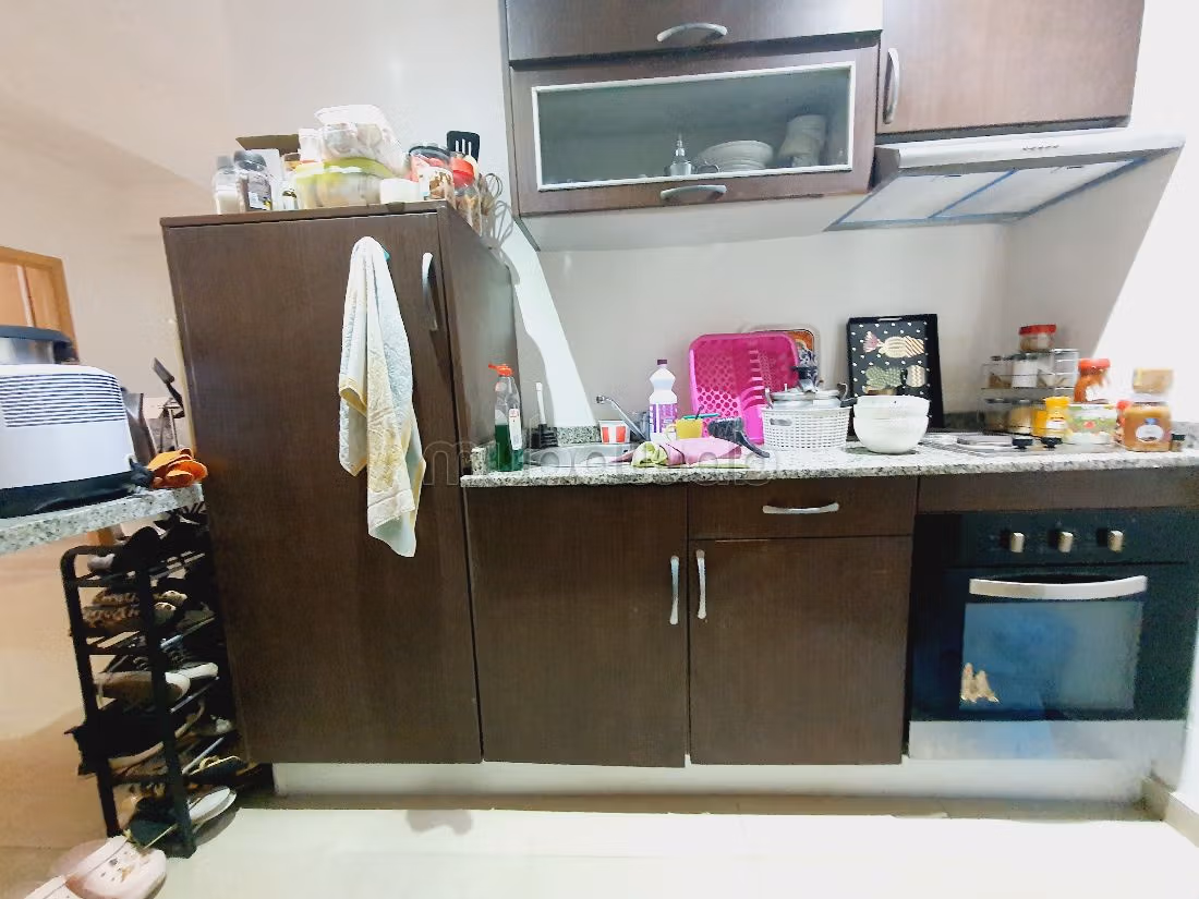 Alquila este piso en Centre Ville. 2 habitaciones. Amueblado. 