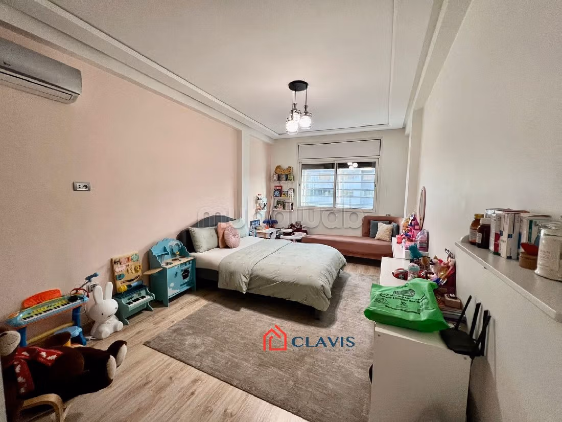 Affitta il tuo appartamento a Racine Extension. 5 locali. Ammobiliato