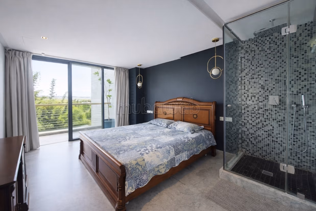 Location Très Beau Duplex 229m2 avec Jardin Privé à Bouskoura
