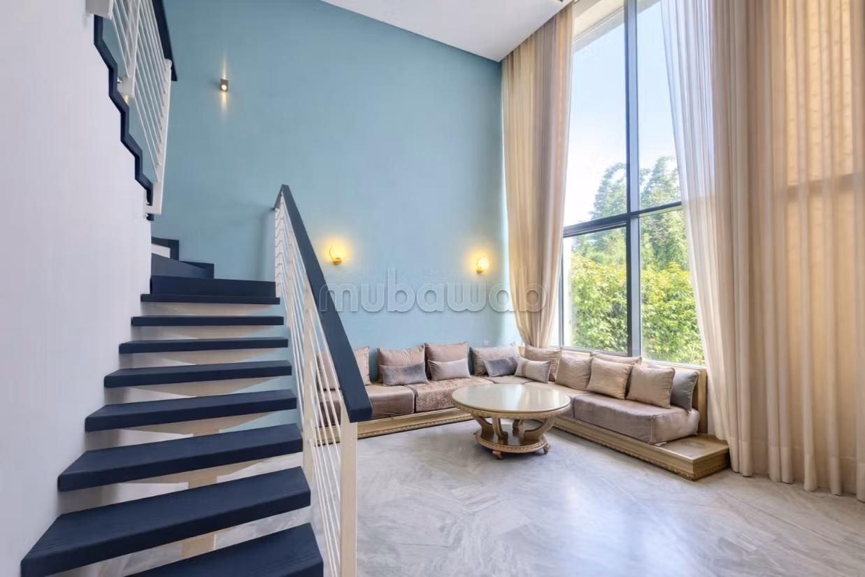 Location Très Beau Duplex 229m2 avec Jardin Privé à Bouskoura