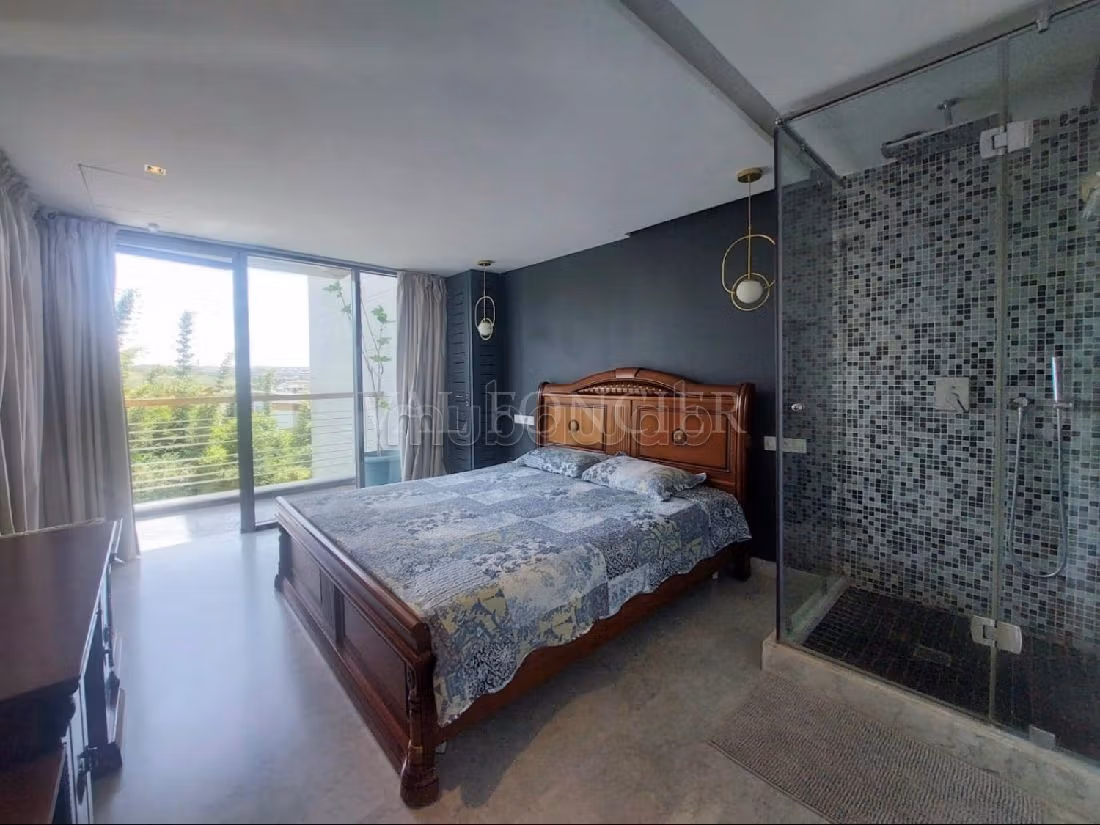 Location Très Beau Duplex 229m2 avec Jardin Privé à Bouskoura