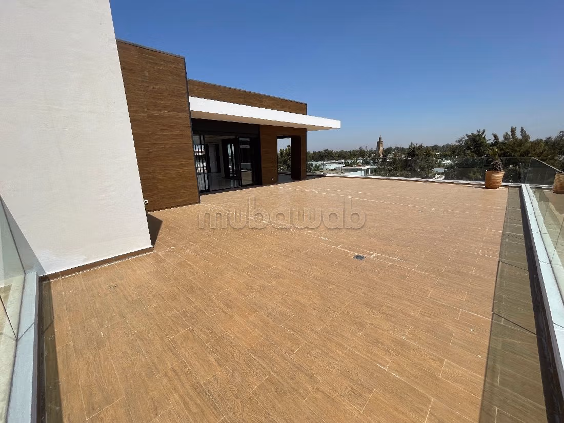 Apartment for rent in Souissi. Dimension 425 m². Robust door, Residence with security.