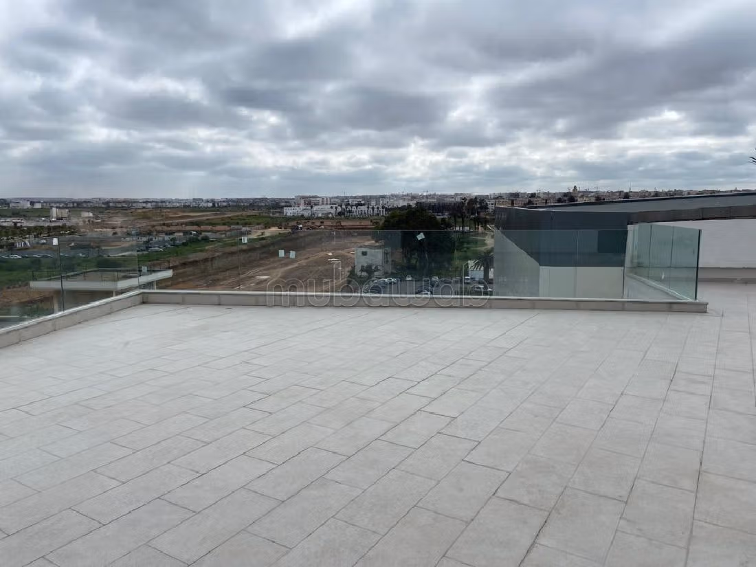 Apartment for rent in Casablanca Finance City. 3 comfortable rooms. 