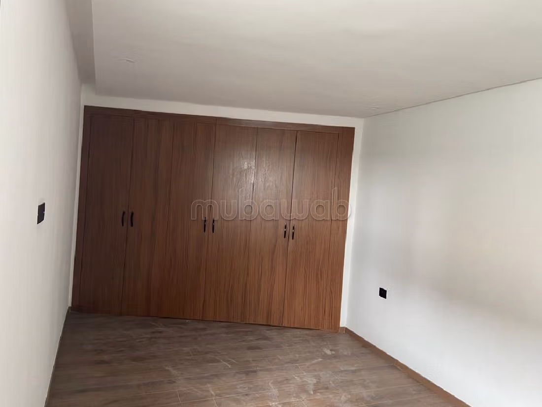 Apartment for rent in Casablanca Finance City. 3 comfortable rooms. 