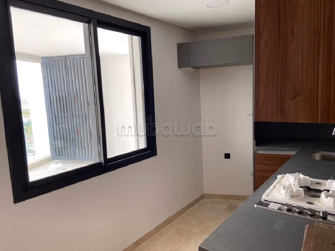 Apartment for rent in Casablanca Finance City. 3 comfortable rooms. 