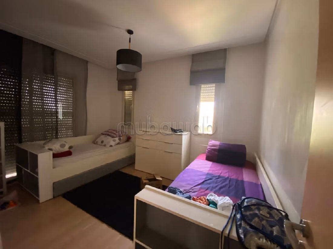 Bel appartement meublé à bouskoura