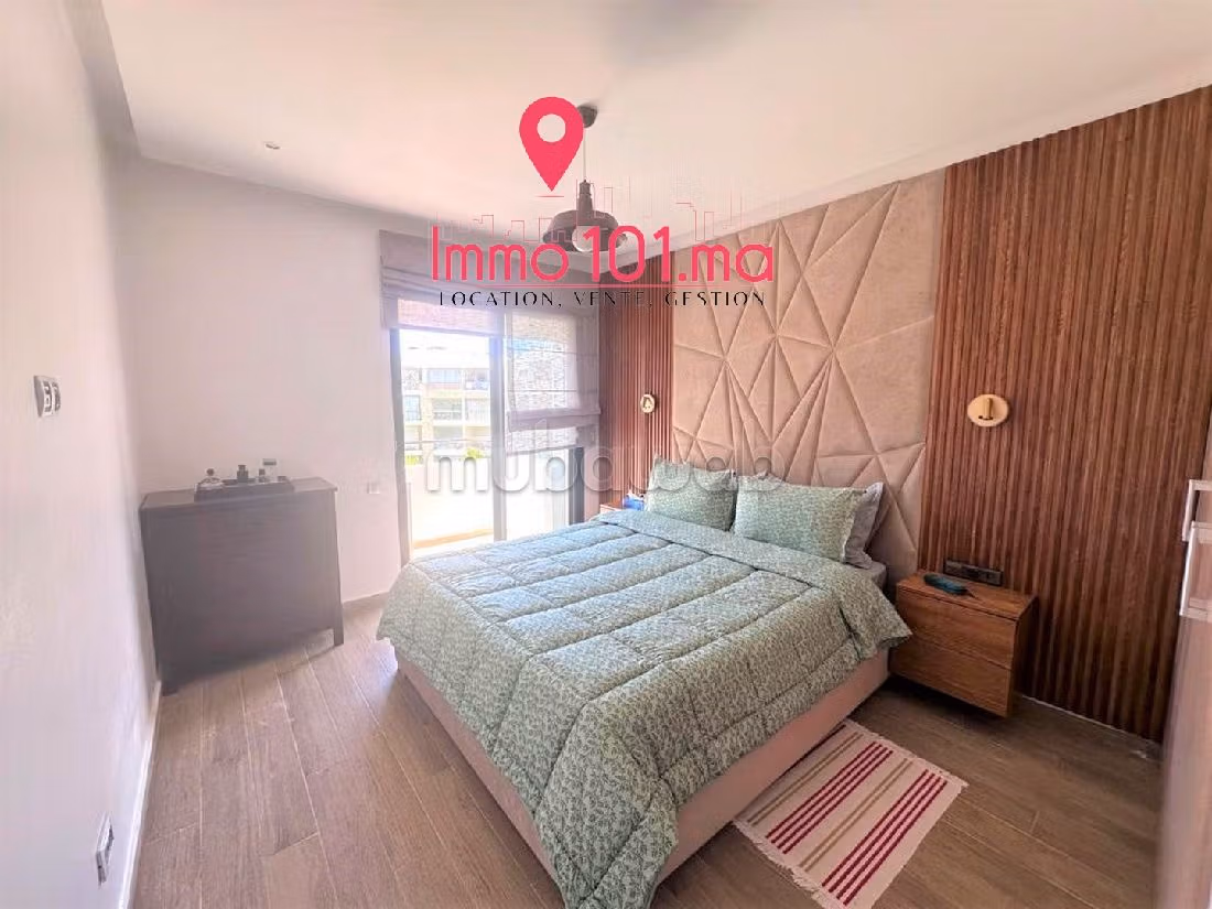 Magnífico piso en alquiler. 3 habitaciones grandes. Mobiliario nuevo