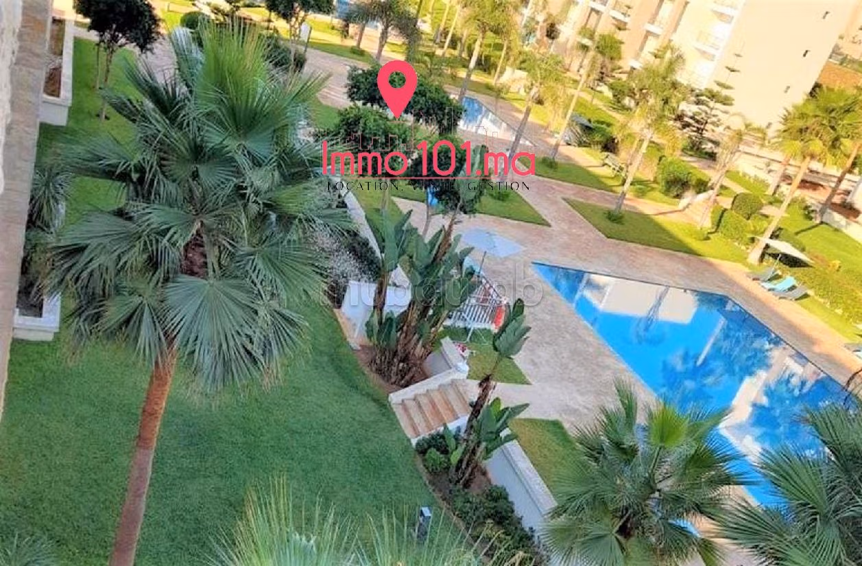 Magnífico piso en alquiler. 3 habitaciones grandes. Mobiliario nuevo