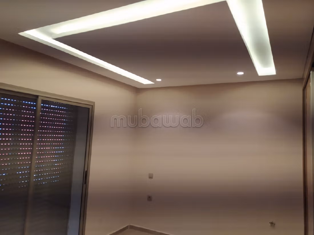 Vendita villa di lusso. 7 locali. Giardino e terrazzo