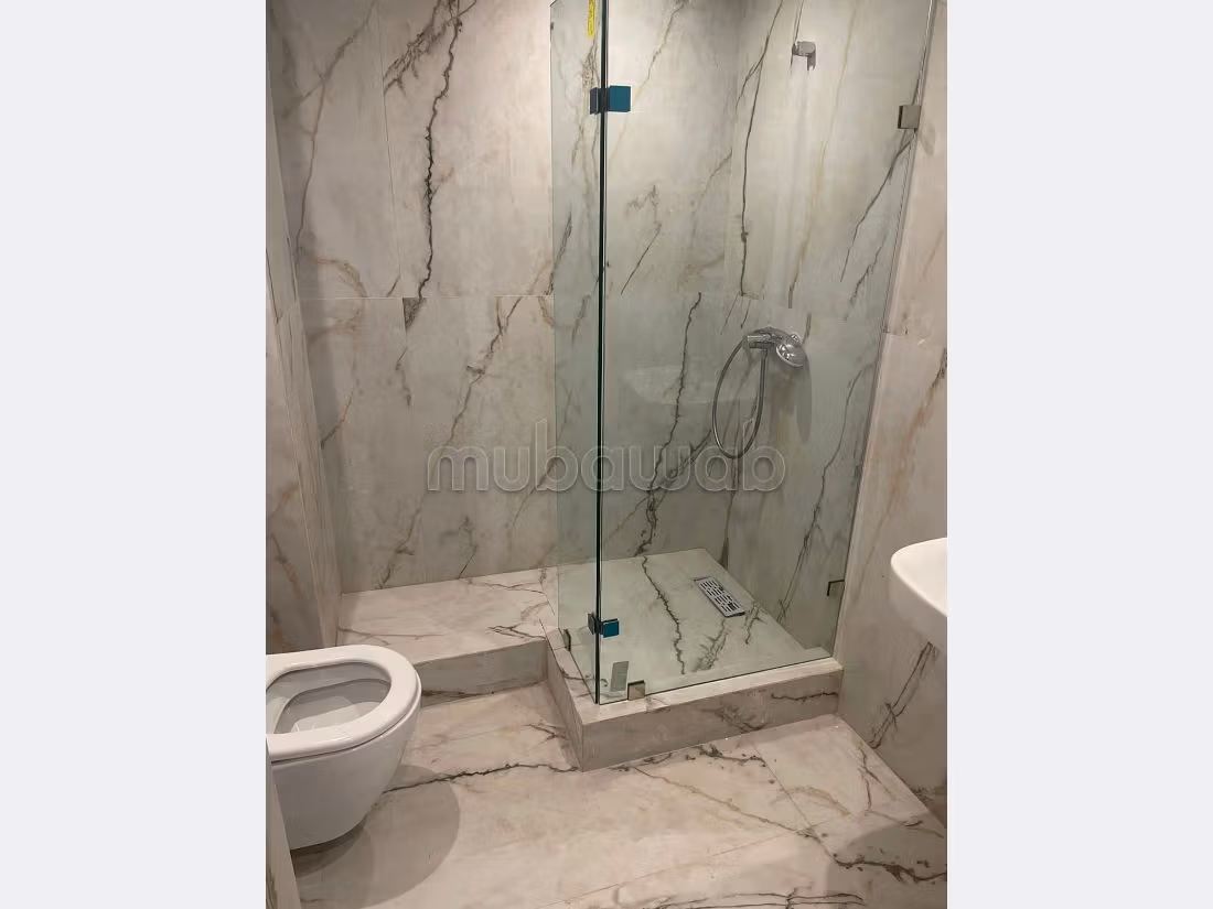 Rent an apartment in Racine. Area of 75 m². Fully furnished. 