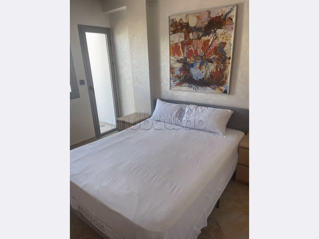 Rent an apartment in Racine. Area of 75 m². Fully furnished. 